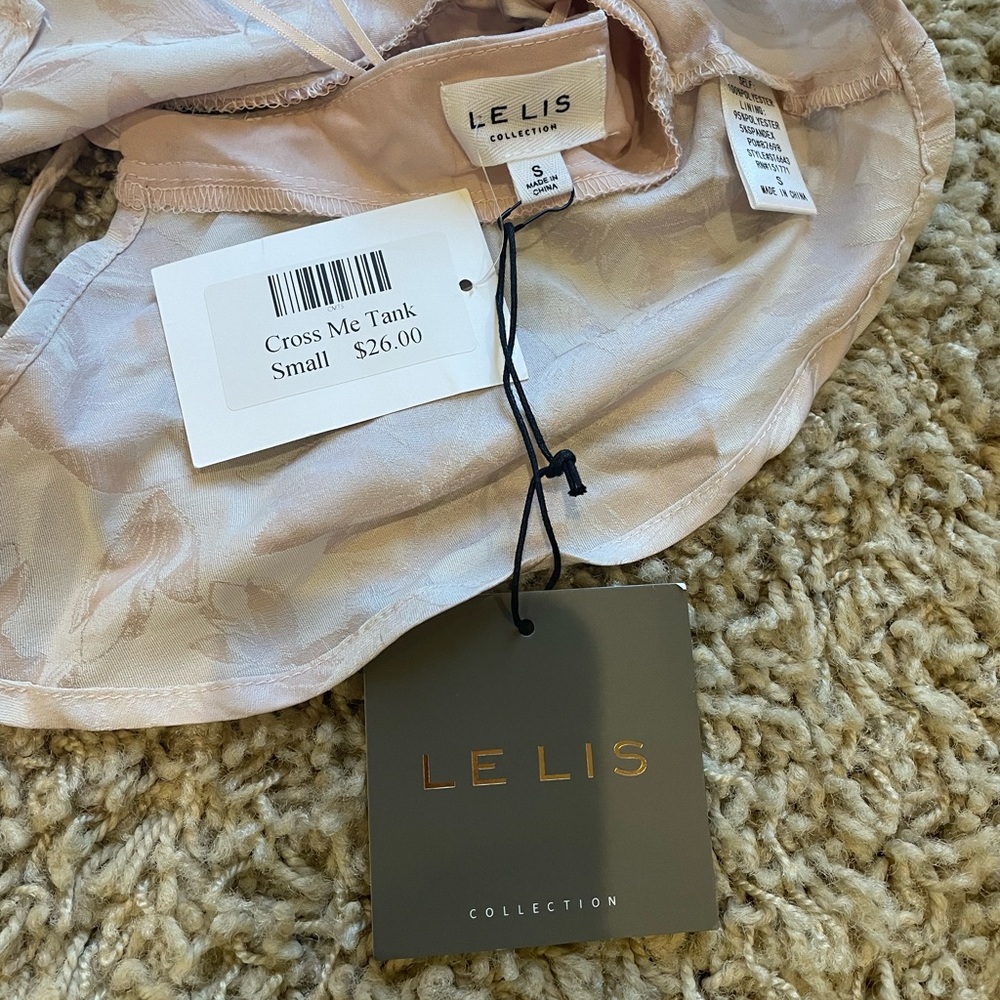 Lelis Collection Cropped Open Back Tank - Picture 3 of 4